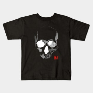 skull in white Kids T-Shirt